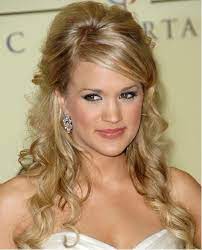 Coiffure r mode annecy coupe cheveux mi long tres fin produits evazsa. Miley Cyrus Long Hairstyles Popular Haircuts Coiffure Io Guide Magazine Coiffure Cheveux Beaute Et Tendances Numero 1