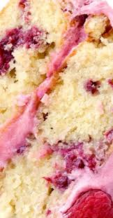 White Chocolate Raspberry Layer Cake Recette Framboise Au Chocolat Blanc Chocolat Blanc Et Gateau Ete