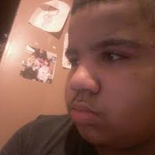 Edward Robledo's Instagram, Twitter & Facebook