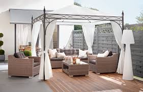 Ein Pavillon Im Garten Oder Auf Der Terrasse Ist Eine Elegante Erganzung Zu Den Gartenmobeln Pavillon Ideen Garten Pavillon Pavillon