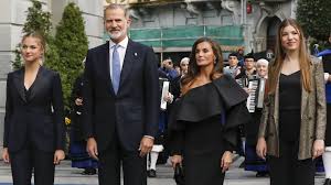 La prensa alemana ensalza la decisión del rey Felipe VI, influenciado por Letizia, que afecta de pleno a sus hijas Leonor y Sofía