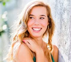 Sophie Richardson|Senior Photo Shoot|Downtown| Wrightsville Beach