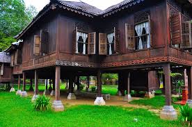 See more of rumah tradisional melaka perigi hang tuah on facebook. Nak Tengok Seni Binaan Asli Rumah Kayu Berusia 100 Tahun Di Kedah Rumah Tok Su Rumah Seri Banai Sedia Terima Kunjungan Anda Libur