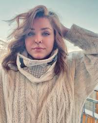 The handwoven twisted capelet in blue and brown wool and alpaca. Visit  www.trolltovadesign.etsy.com for more info 🌲💙