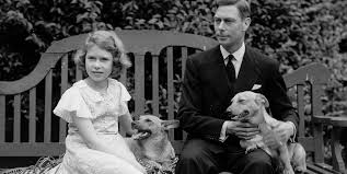 Queen elizabeth ii made the first live christmas day broadcast of her reign on december 25, 1952. A Rare Look At Queen Elizabeth Ii S Relationship With Her Father King George Vi