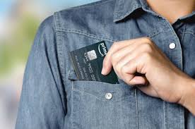 Rumors have been swirling that an amazon bank may be imminent. Von Der Kreditkarte Bis Zum Voice Checkout So Viel Bank Steckt Schon In Amazon