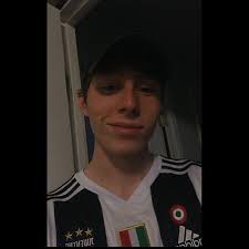 Jake Cox (@jeekcoox) • Instagram photos and videos