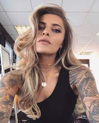 Karius' heartache was on show for the world to see upon … Loris Karius Girlfriend S Car Sprayed With The Word Loser Mirror Online