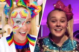 Joelle joanie jojo siwa, joelle joanie siwa. Jojo Siwa Reveals She Has A Girlfriend After Coming Out