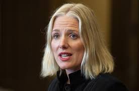 Climate change promises to be a key issue in canada's. Scientists Tell Environment Minister Catherine Mckenna To Speed Up Conservation The Star