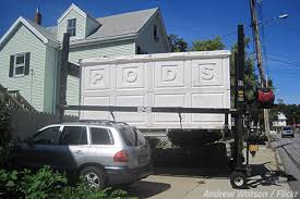 Compare my move have compiled the ultimate moving guide featuring 15 of the best moving tips to successfully move house, the main do's and don'ts to remember, and a room by room packing guide. How To Move House The 7 Seven Moving Options You Ve Got Mymovingreviews