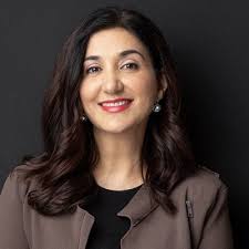 Alexandra Lyle (@lyle_alexandra)