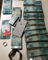 Dinheiro Dinheiro Extra Dinheiro Em Penca Dinheir Ostentacao Dinheiro Reais Dinheiro Imagem Como Ganhar Dinheiro Em Casa Money Pictures Money How To Get Rich