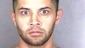 1 recibió en general reseñas favorables por parte de los críticos de música, quienes cumplimentaron la evolución de shakira. Marion County Mug Shots June 29 July 2