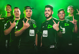 Ffws akhirnya kembali di tahun 2021 dengan dua edisi sekaligus di dua waktu yang terpisah di bulan april dan november. Top 5 Teams To Keep An Eye On In Free Fire World Series 2021 Singapore Finals Esportsgen