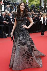 Red Carpet Cannes Aishwarya Rai Bachhan Celebrity Dresses Beautiful Indian Actress Liz Dress