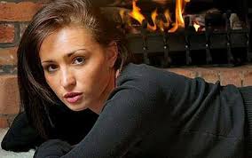 Woman jumped to her death after father told psychiatric ward not to release  her