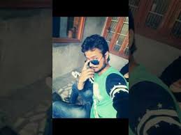 He came to lahore and was given a chance to write songs at radio pakistan. Kinna Sona Yaar Heere Full Song Download Female Version