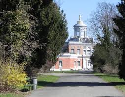 Pyramide im neuen garten (© spsg/leo seidel). Neuer Garten Potsdam Nauener Vorstadt Schloss Cecilienhof Marmorpalais Heiliger See Eremitage Park Wiese Waldchen