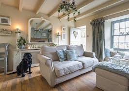 Modern country allows for more playful and nuanced aspects along with. 25 Beautiful Homes Modern Country Decor Living Room House And Home Magazine Living Room Decor Country