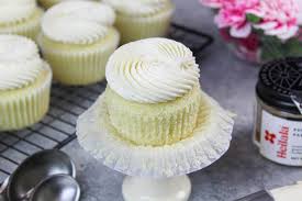 We're celebrating my 5th blog anniversary with these dairy free vanilla cupcakes with vanilla buttercream frosting. Dairy Free Cupcakes Easy And Simple Recipe From Scratch