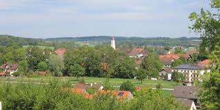 Zahlreiche einkaufsmöglichkeiten, restaurants und das zentrum sind fußläufig zu erreichen. Steinhoring Sanfte Hugel Landliche Kultur Sowie Handwerk Und Moderne Industrie Willkommen In Der Gemeinde Steinhoring