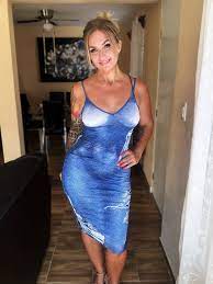 Miss Twiggy - Free nude pics, galleries & more at Babepedia