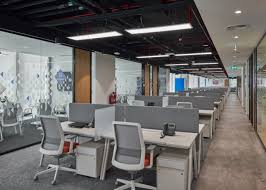 Ingram Micro Offices Dubai Office Snapshots In 2020 Office Interior Design Modern Office Interior Design Office Interiors