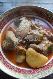 Jom cuba resepi ini, tonton video resepi memasak ayam paprik noxxa diatas & kongsi dengan rakan facebook anda. Kari Ayam Menggunakan Noxxa Azie Kitchen