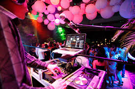 Maybe you would like to learn more about one of these? 6 Dicas Para Contratar Dj Para Eventos Blog De Festas E Eventos