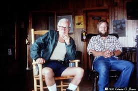 ÿþP a u l D i n w i d d i e ' s H i k i n g L o g