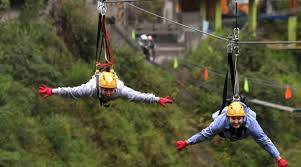 Calle 12 de noviembre y ambat, baños de agua santa, tungurahua, ecuador. Cuatro Destinos Para Disfrutar De Un Feriado De Deportes Extremos El Comercio