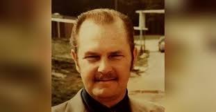 Eddie Burnette's Instagram, Twitter & Facebook