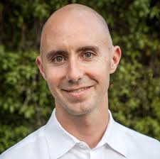 Sean Fargo's Instagram, Twitter & Facebook