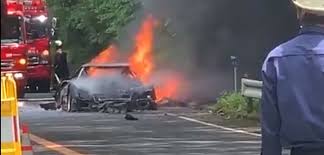 In addition, a commenter on the ferrari chat forum indicated that a dealer in. A Ferrari F40 Just Burned To The Ground In Japan