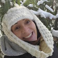 Where is Roxanne Monize? **