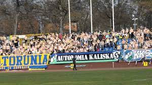 Zarząd, pracownicy oraz zawodnicy klubu kks kalisz, życzą spokojnych świąt bożego narodzenia. Elana Kks Kalisz 1 04 2017 Kibice Youtube