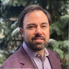 Nieves Ovalles's Instagram, Twitter & Facebook