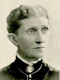 Isabel Riddell's Instagram, Twitter & Facebook