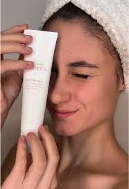 Gommage Soft’Scrub : Éclat et Douceur pour Votre Peau