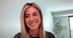 Sara hat auf die Gerüchte reagiert, dass sie nach Love Island Blind mit  Joey zusammen ist : r/LoveIsBlindOnNetflix