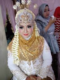 Maybe you would like to learn more about one of these? Adat Sunda Hijab Syari Hijabfest