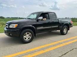 With a 4.6l v8 engine and up to 10,200 lbs with a 5.7l v8 engine when properly equipped. Toyota Tundra Sr5 One Owner Great Service History 2002 2001 Used Classic Cars