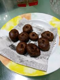 Some would even argue that 'keling' is a racial slur. Resepi Kuih Telinga Keling Peniram Denderam Cat Lover