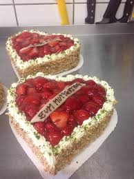 Unseren zahlenkuchen zum jubiläum oder runden geburtstag. Besondere Anlasse Eiscafe Konditorei Capri