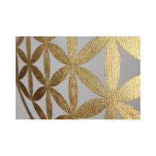 Der blume des lebens wird nachgesagt, das sie eine energiebringende, harmonisierende und schützende wirkung auf unseren körper, geist und seele hat. Blume Des Lebens 24 Karat Blattgold Goldbilder