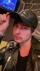 Colby Beard's Instagram, Twitter & Facebook