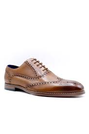 L'homme ayant par nature moins de paires que sa dulcinée, doit éviter de se tromper ! Derbies Marron En Cuir Chaussure En Cuir Homme Sur Lolaguliana