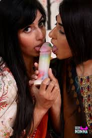 Sex HD MOBILE Pics Sexy Momma Aaliyah Yasin Sahara Knite Features Cute Luvv  Massage