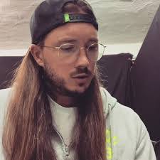 Marvin Baker's Instagram, Twitter & Facebook